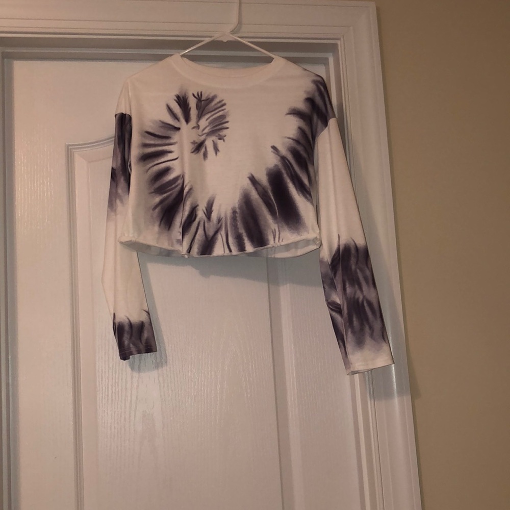 white with black tie dye, shein, small, long sleeve, cropped